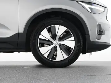 XC40 T4 Recharge Plus Bright 18