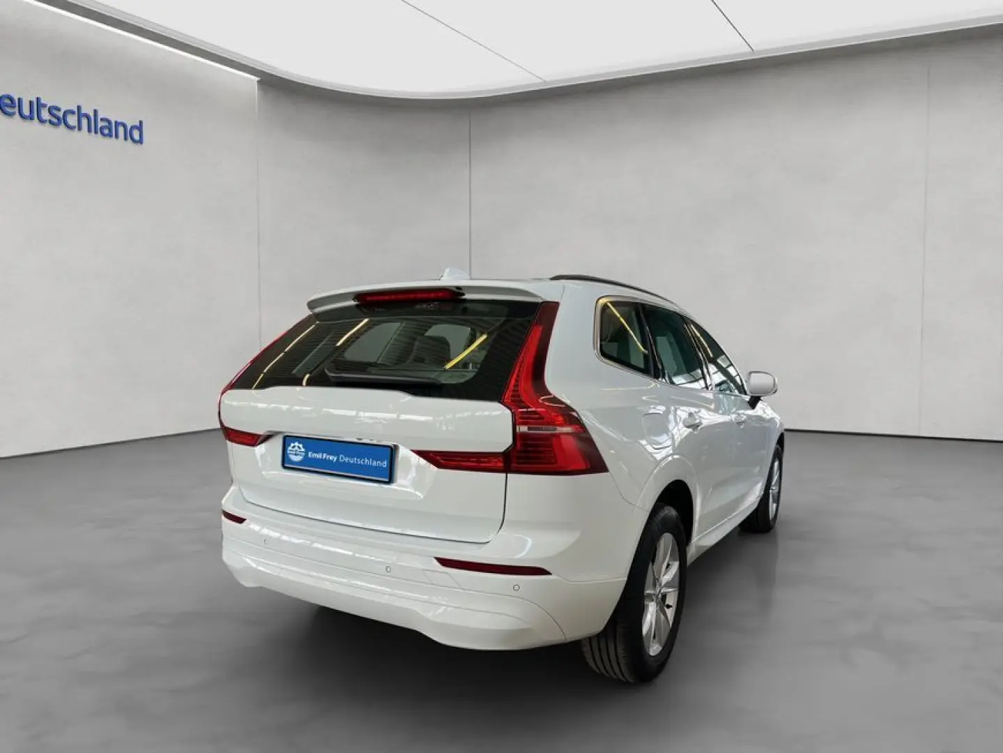 XC60 B4 D AWD Momentum-Pro Leder-Hell-Beige UA00
