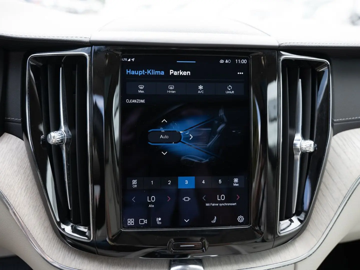 XC60 T6 Inscription Recharge AWD KAMERA LED PANO