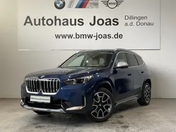 X1 xDrive23d Head-Up Lenkradheizung