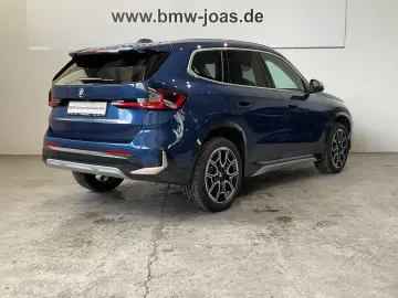 X1 xDrive23d Head-Up, Lenkradheizung