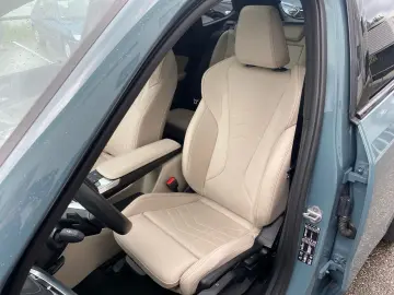 X1 xDrive20d M Sport DA PA+ HUD AHK Pano adLED