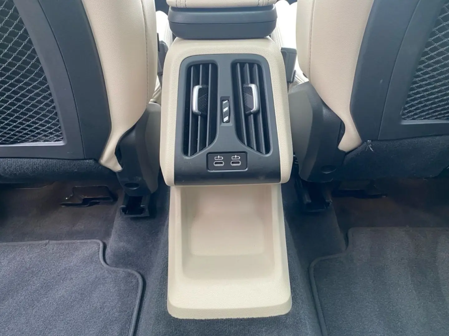 X1 xDrive20d M Sport DA PA+ HUD AHK Pano adLED