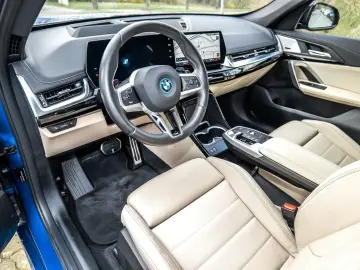 X1 xDrive30e M Sport LC Prof. Head-Up Pano LED h