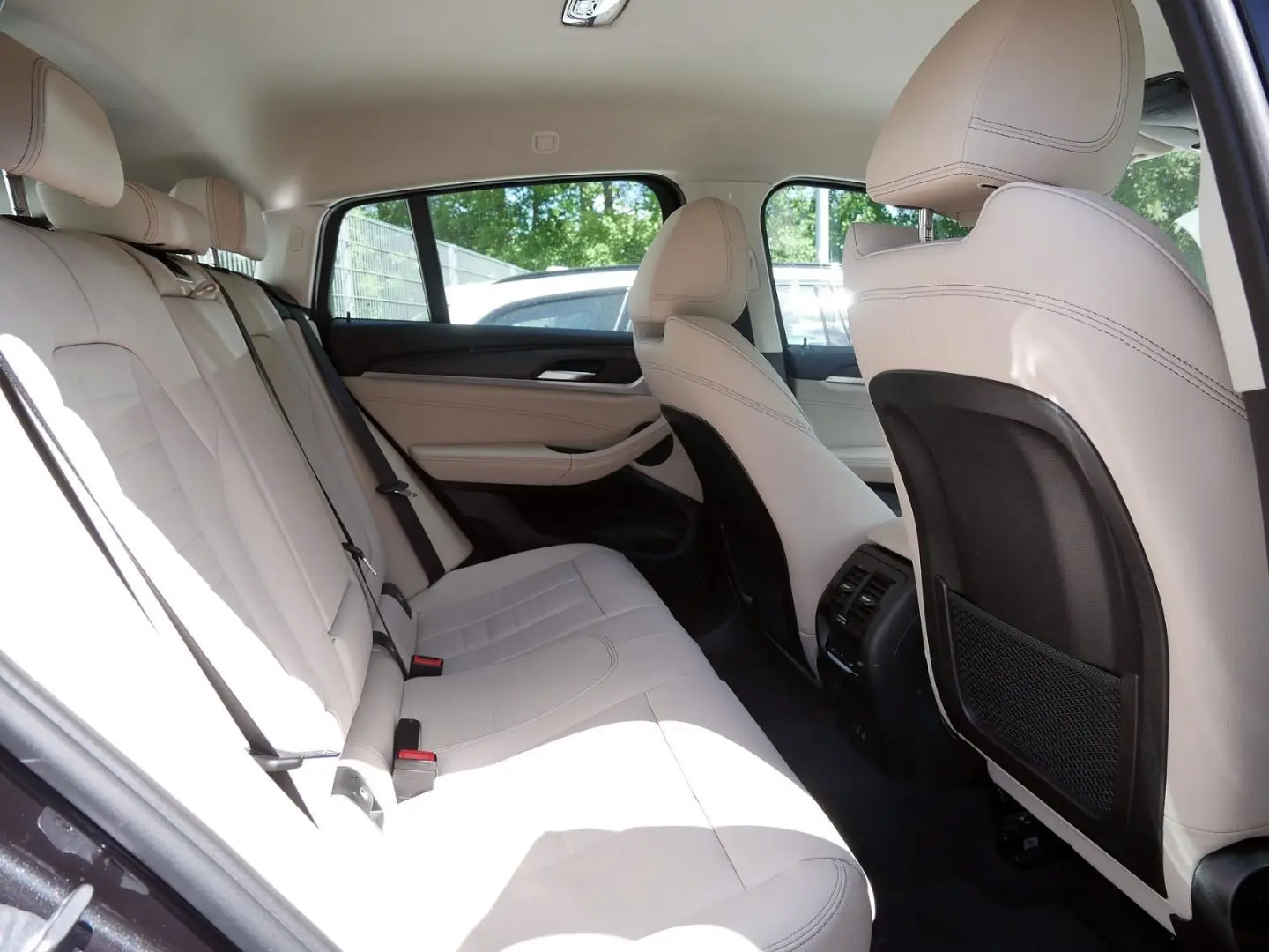 X4 XDrive20i SHZ Kamera DAB WLAN Ambientes Licht
