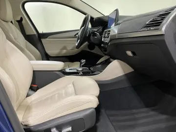X4 xDrive30d DA PA RFK HiFi Laser DAB eSitze WLA