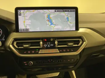 X4 xDrive30d DA PA RFK HiFi Laser DAB eSitze WLA