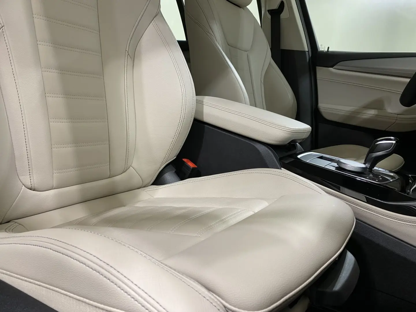 X4 xDrive30d DA PA RFK HiFi Laser DAB eSitze WLA