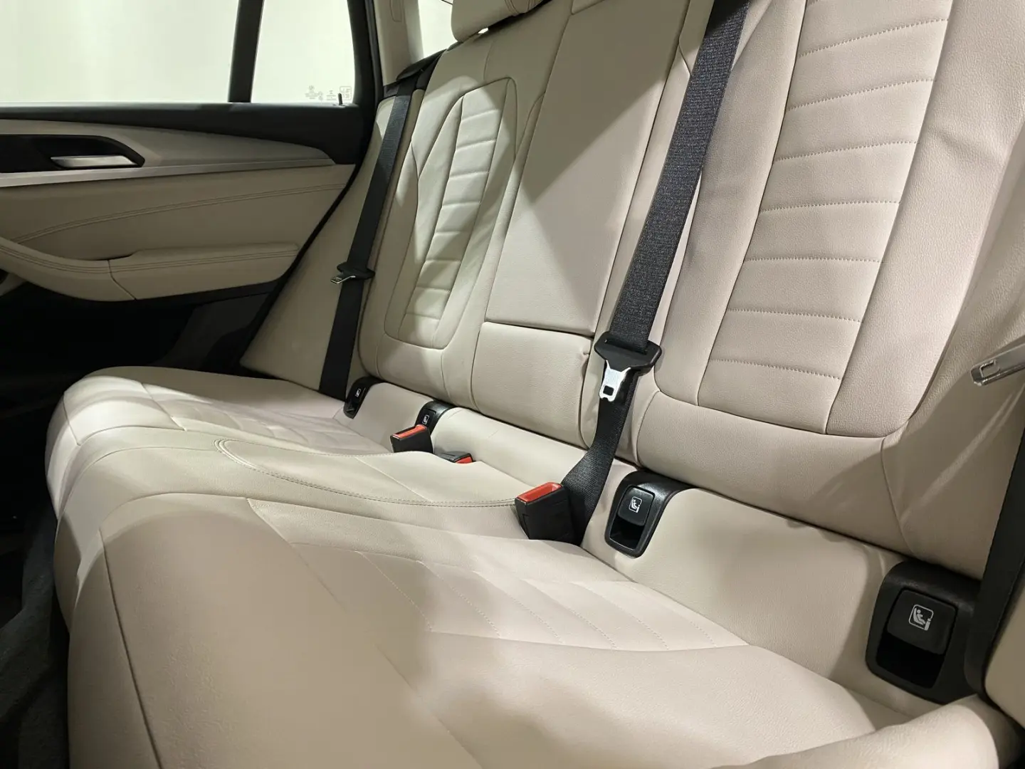 X4 xDrive30d DA PA RFK HiFi Laser DAB eSitze WLA