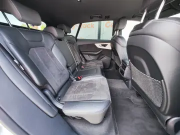 Audi Q8 3.0 50 TDI quattro Tiptronic MHEV