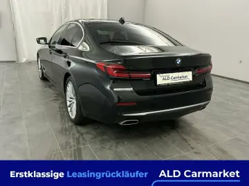 540i xDrive Aut. Luxury Line Limousine, 4-türig,
