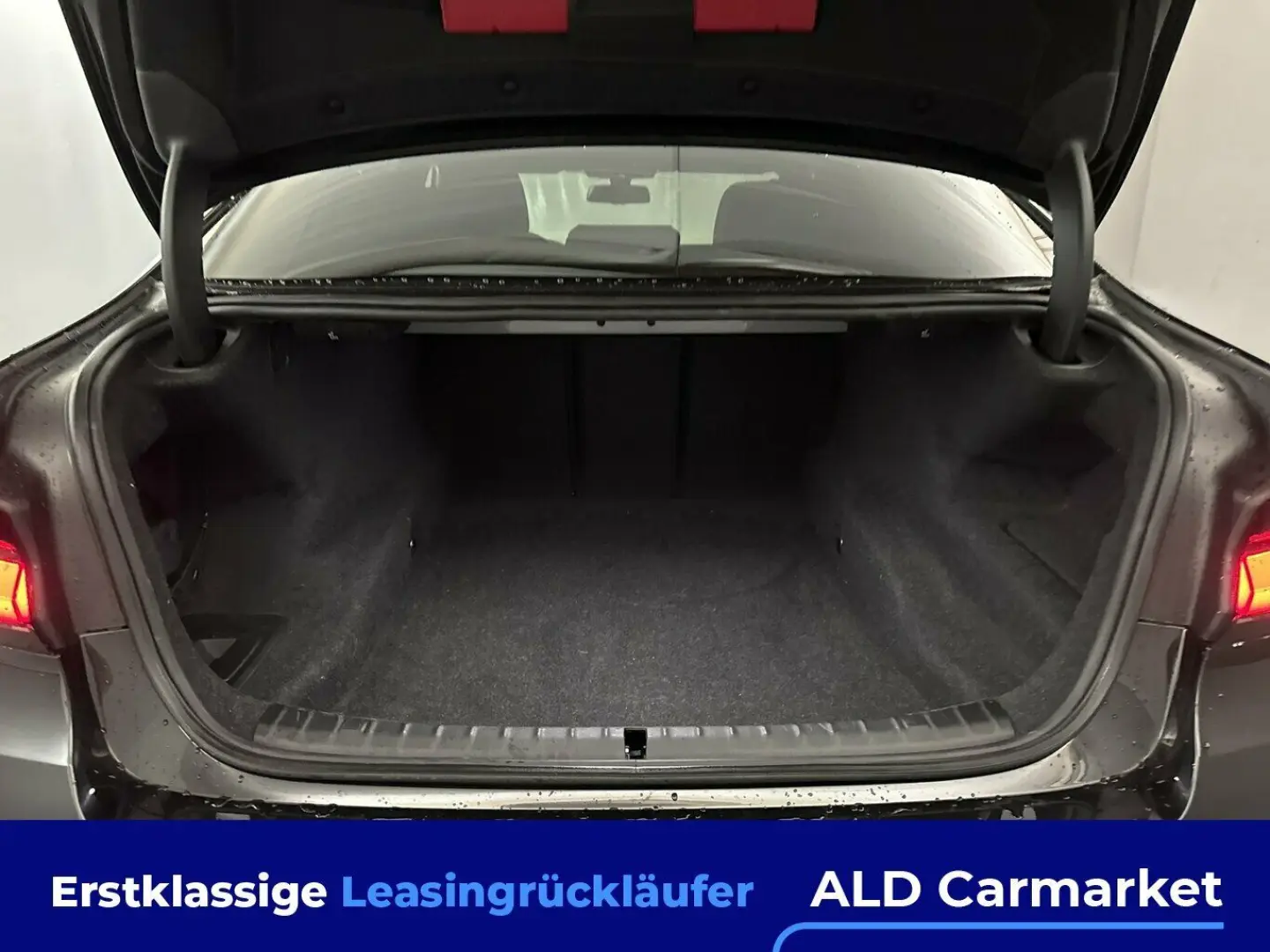 540i xDrive Aut. Luxury Line Limousine, 4-türig,