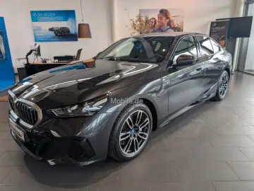 550e xDrive Komfortsitze Panorama Klimaaut.
