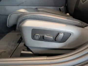 550e xDrive Komfortsitze Panorama Klimaaut.