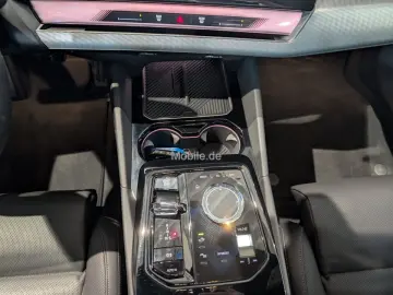 550e xDrive Komfortsitze Panorama Klimaaut.