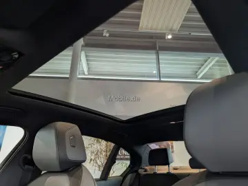 550e xDrive Komfortsitze Panorama Klimaaut.
