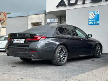 540i xDrive M Sport Sitzbelü. DAProf PA HUD Lase