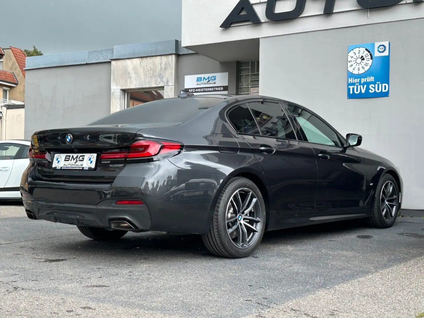 540i xDrive M Sport Sitzbelü. DAProf PA HUD Lase