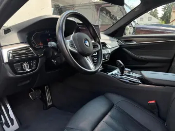 540i xDrive M Sport Sitzbelü. DAProf PA HUD Lase