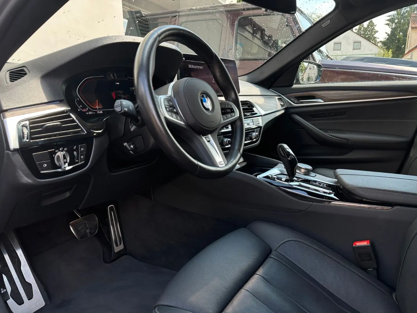 540i xDrive M Sport Sitzbelü. DAProf PA HUD Lase