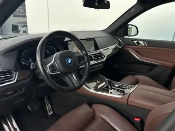 X5 xDrive 45e M-Sport AHK HUD LCProf HiFi
