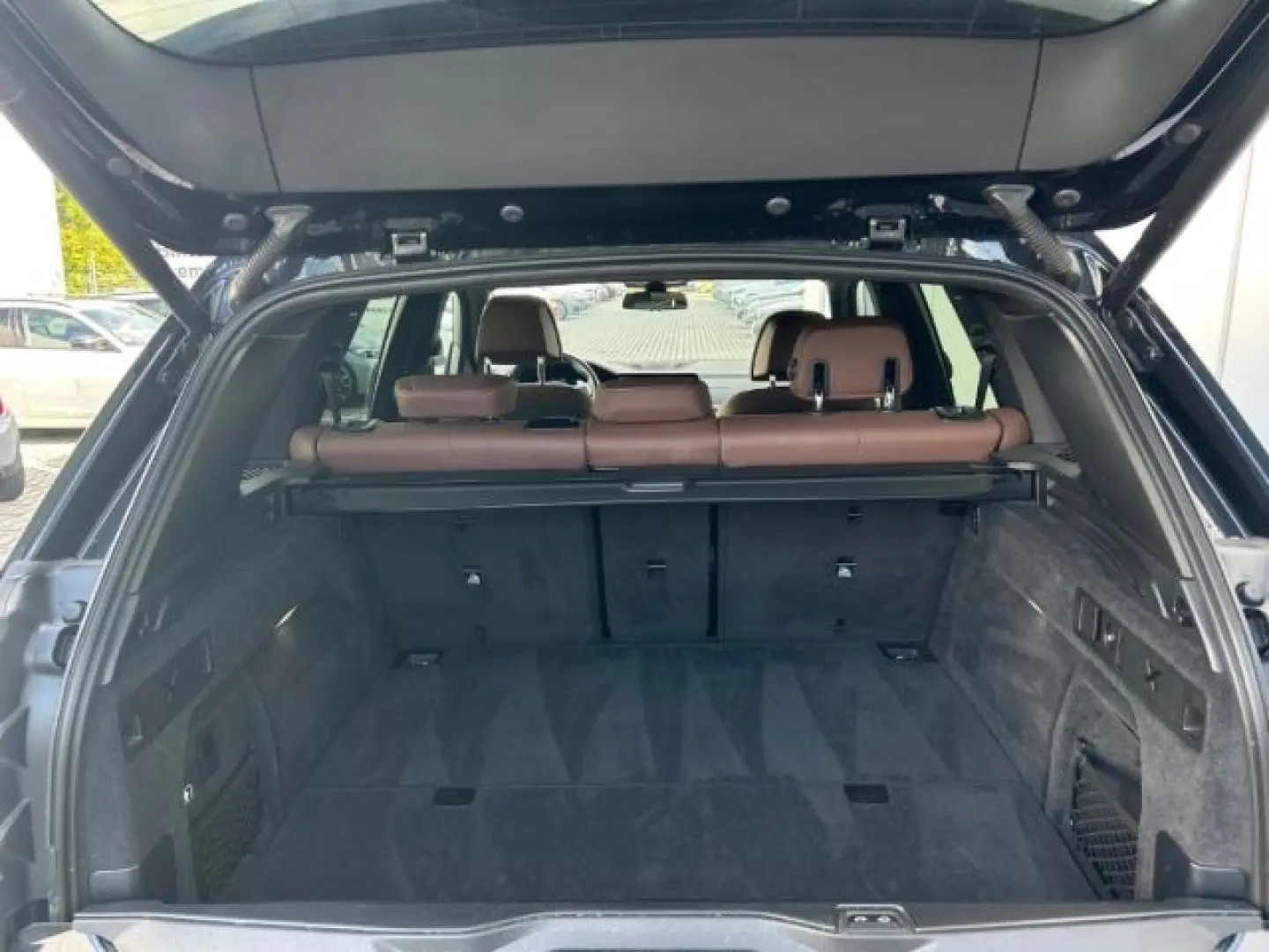 X5 xDrive 45e M-Sport AHK HUD LCProf HiFi