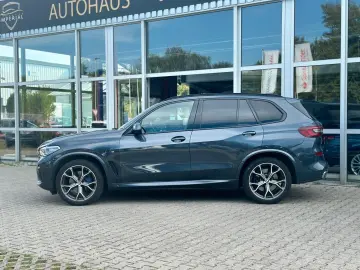 X5xDr30d M SPORT PANO+STNDH+HUD+ACC+360+LASER+21