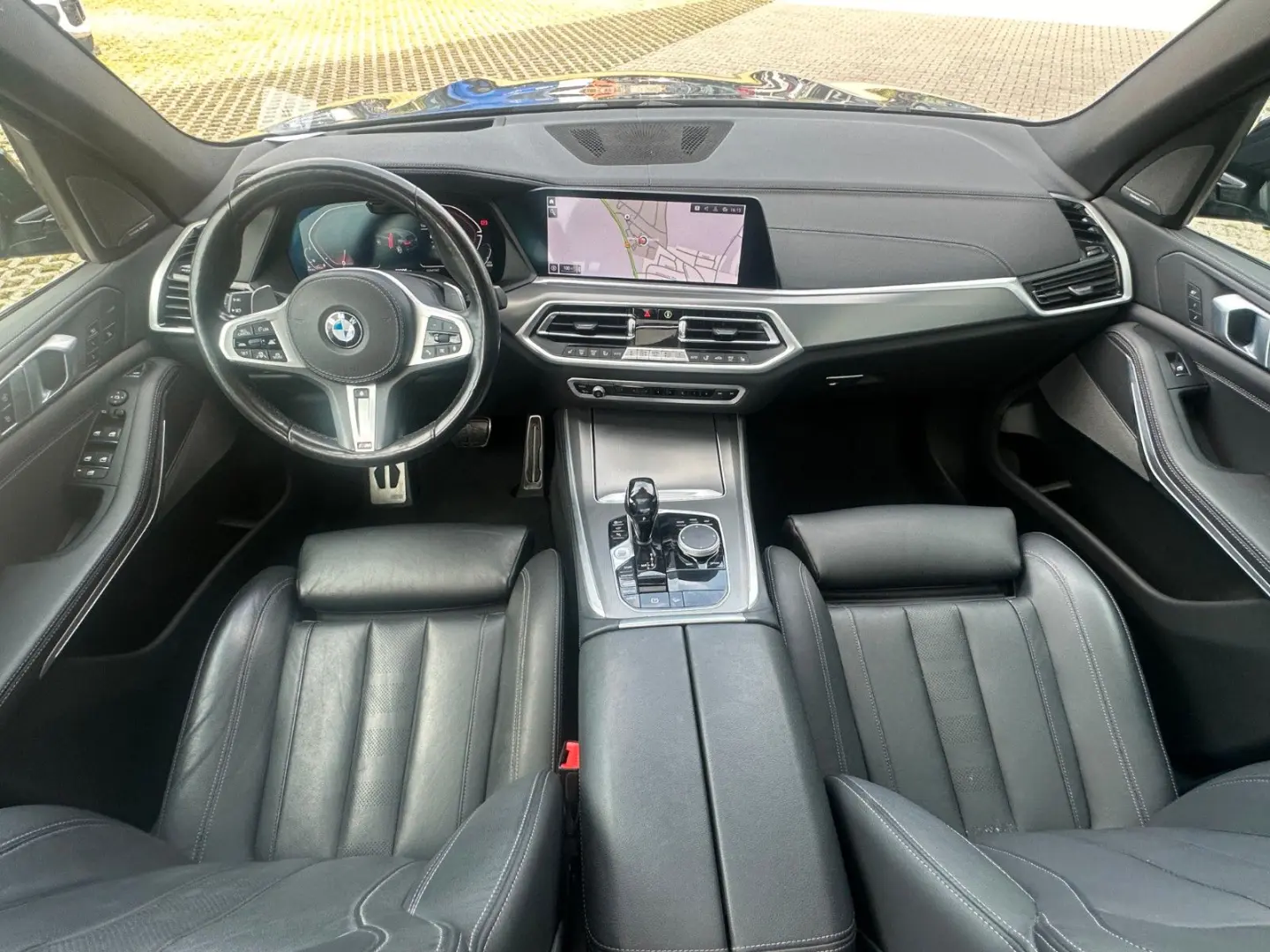 X5xDr30d M SPORT PANO+STNDH+HUD+ACC+360+LASER+21