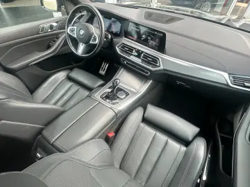 X5xDr30d M SPORT PANO+STNDH+HUD+ACC+360+LASER+21