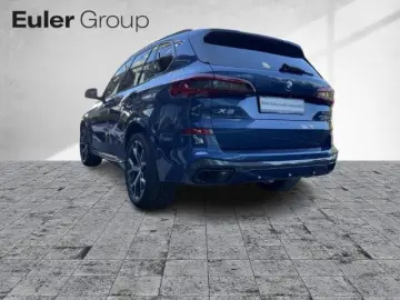 X5 xDr 45e M-Sport LCProf PANO DA HUD AHK