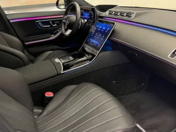 S 580e lang long AMG-Line Sound Pano Chauffeur