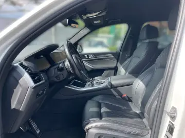 X5 xDrive45e M Sport Laser/HUD/Ventilation/360