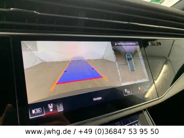 Q8 55e S-Line+Ext ACC+/HD-MATRIX/NACHT ASS