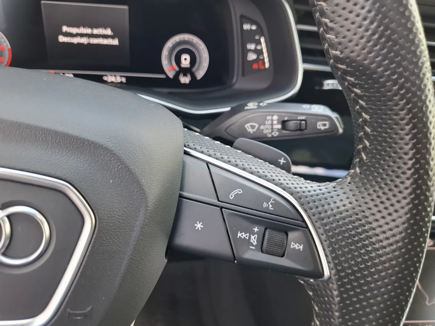Audi Q8 3.0 50 TDI quattro Tiptronic MHEV