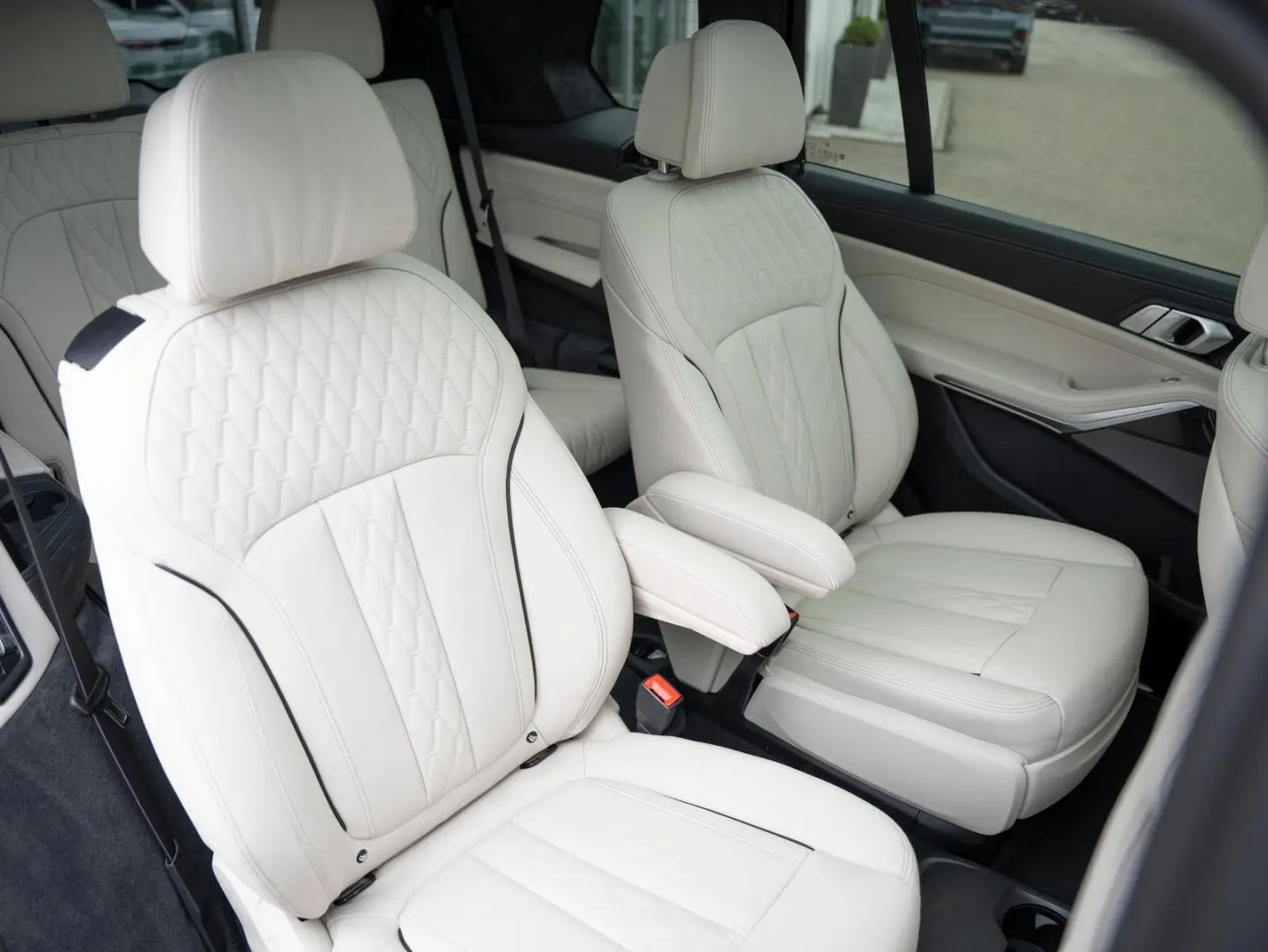 X7 xDr 40d M-Sport Pro 6-Sitz 360° DAPro KRISTAL