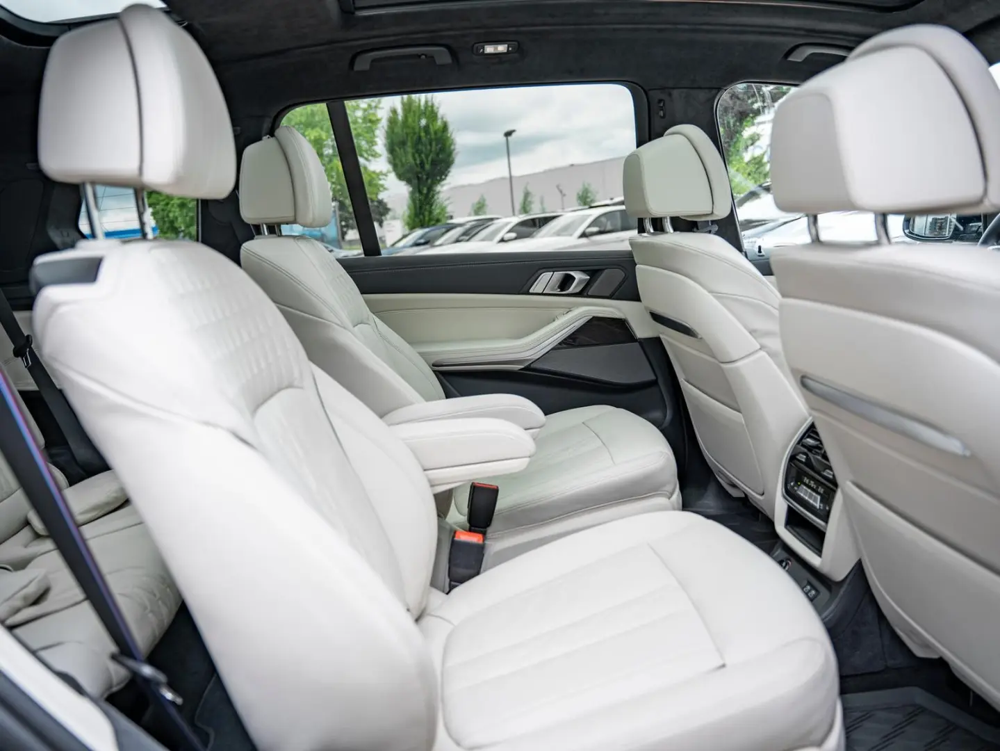 X7 xDr 40d M-Sport Pro 6-Sitz 360° DAPro KRISTAL