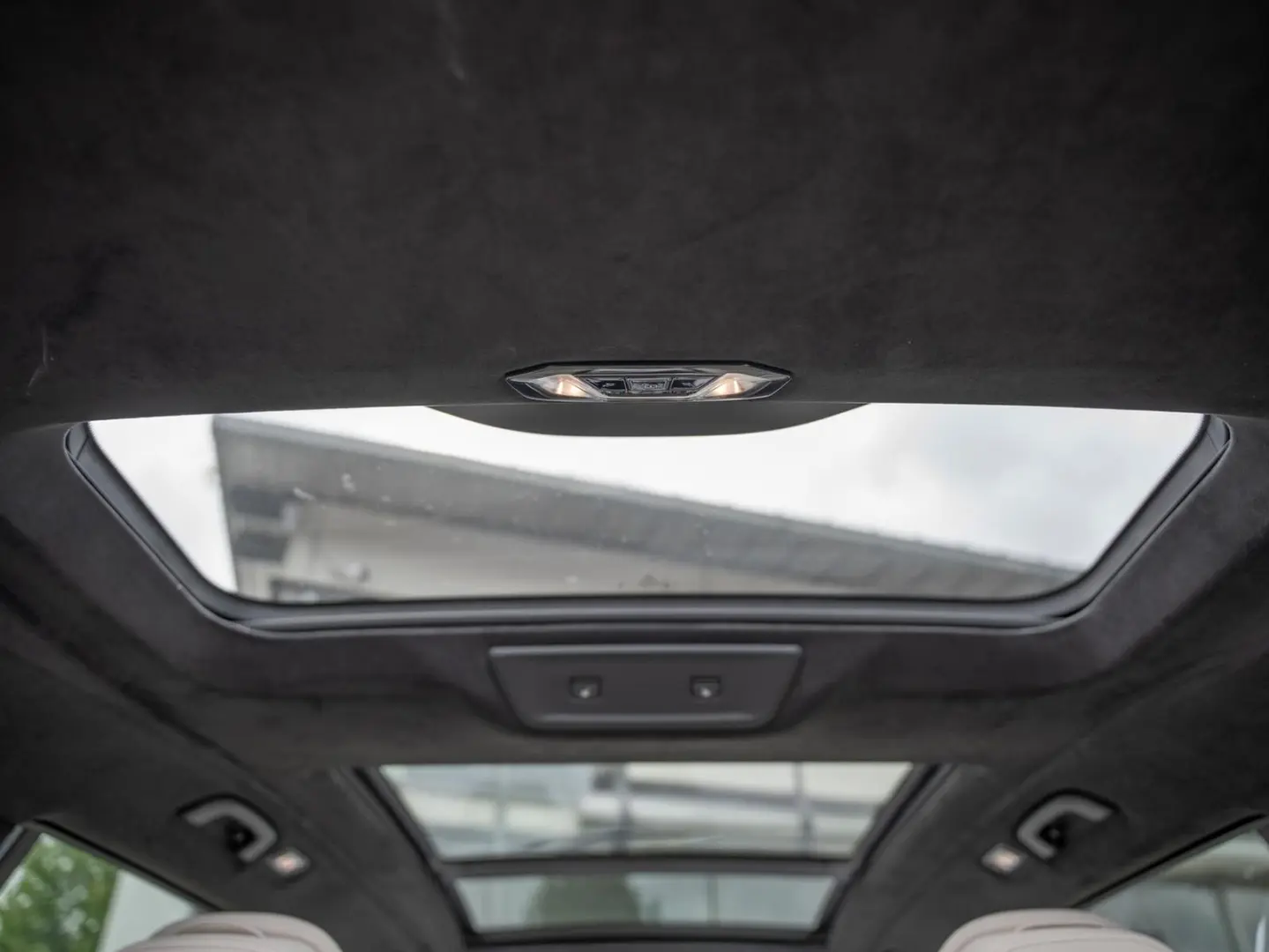 X7 xDr 40d M-Sport Pro 6-Sitz 360° DAPro KRISTAL