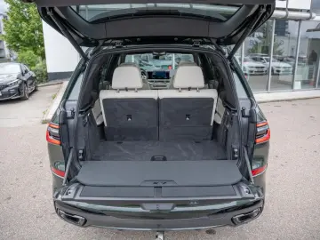 X7 xDr 40d M-Sport Pro 6-Sitz 360° DAPro KRISTAL