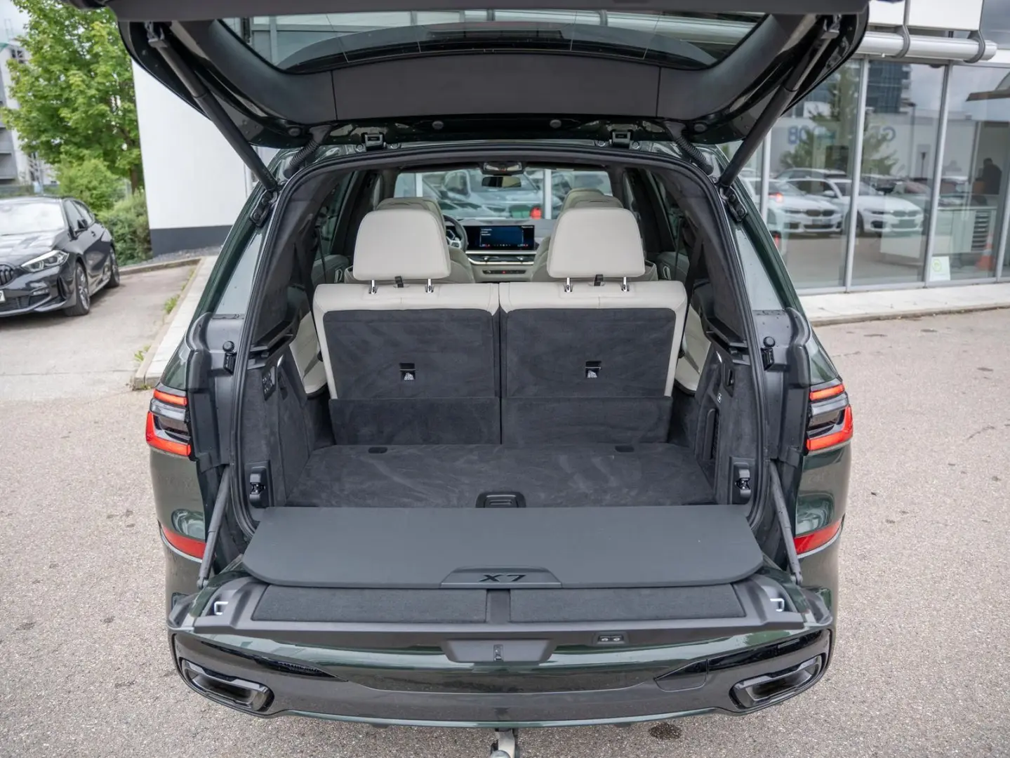 X7 xDr 40d M-Sport Pro 6-Sitz 360° DAPro KRISTAL