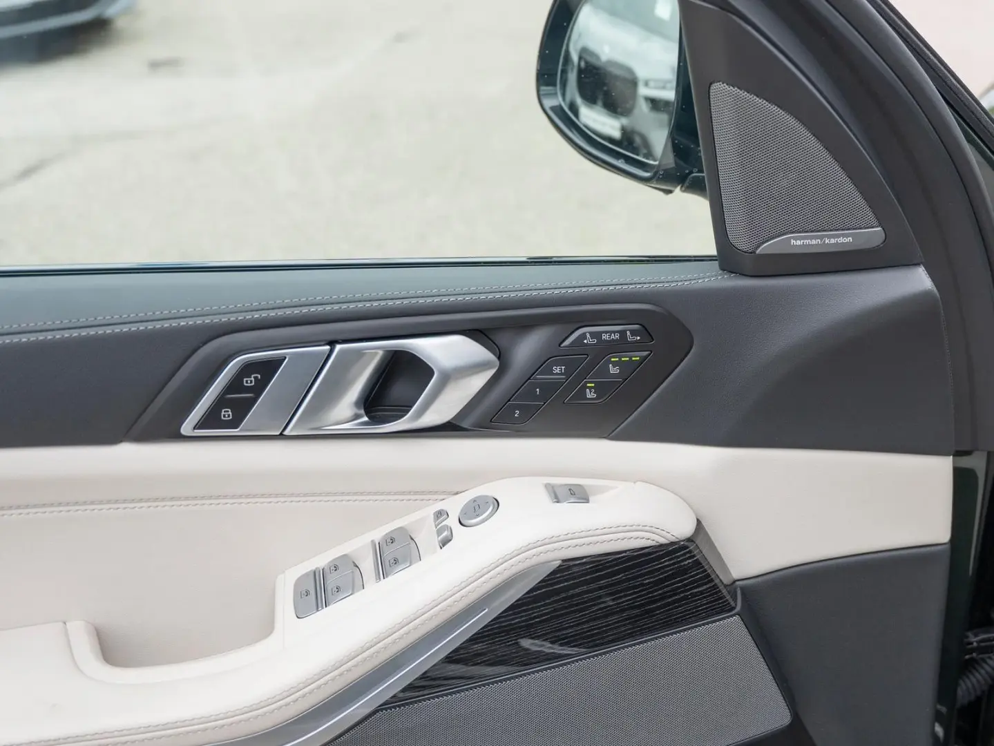 X7 xDr 40d M-Sport Pro 6-Sitz 360° DAPro KRISTAL
