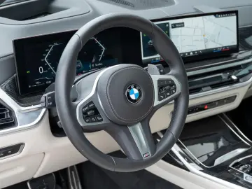 X7 xDr 40d M-Sport Pro 6-Sitz 360° DAPro KRISTAL
