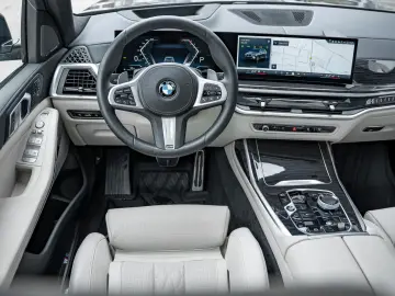 X7 xDr 40d M-Sport Pro 6-Sitz 360° DAPro KRISTAL