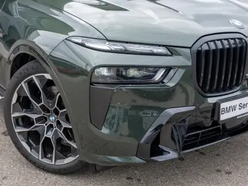 X7 xDr 40d M-Sport Pro 6-Sitz 360° DAPro KRISTAL