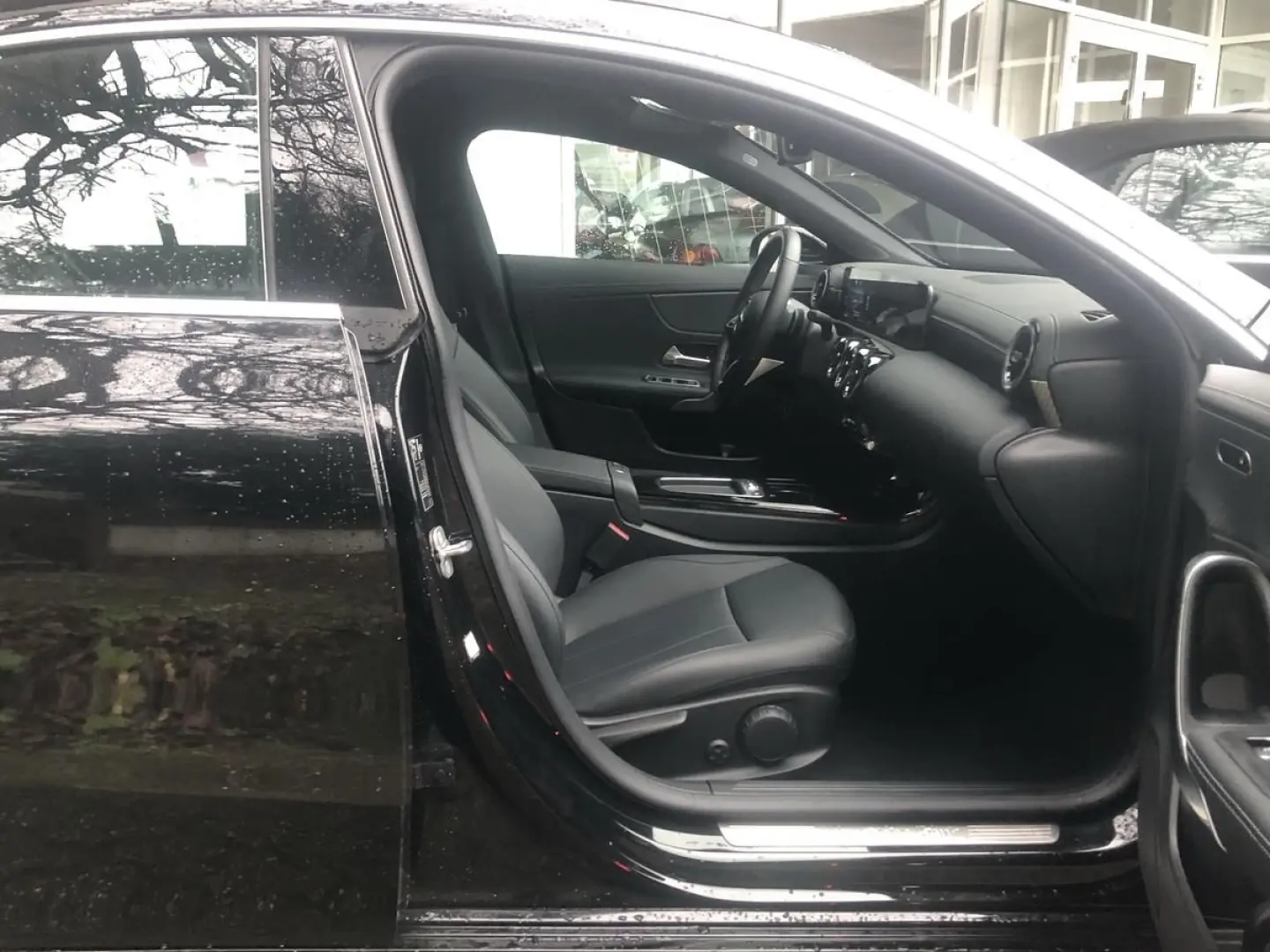 MERCEDES BENZ CLA 180 7G-DTC*PROGESSIVE LEASING
