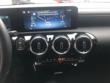 MERCEDES BENZ CLA 180 7G-DTC*PROGESSIVE LEASING