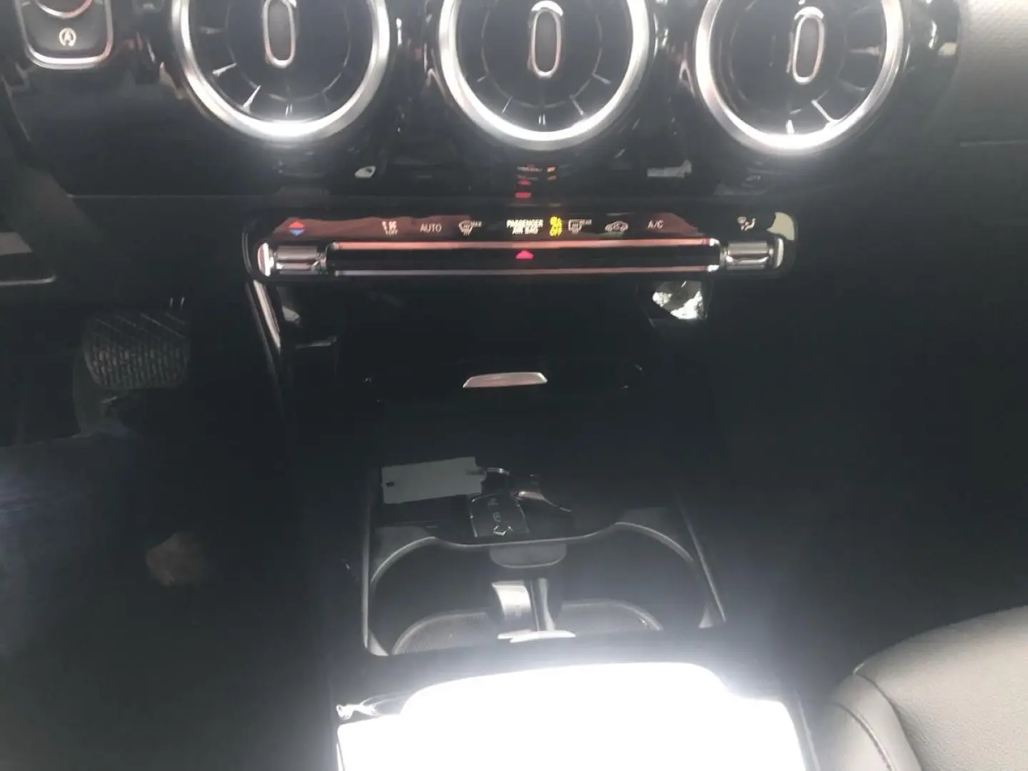MERCEDES BENZ CLA 180 7G-DTC*PROGESSIVE LEASING