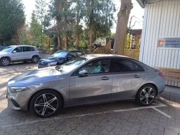 MERCEDES BENZ A 200 Progressive Line Advanced*LEASING