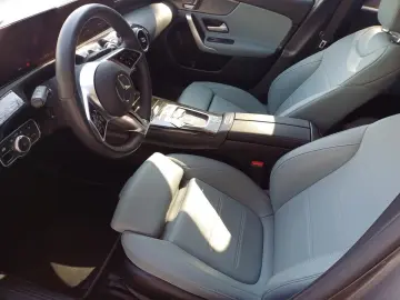 MERCEDES BENZ A 200 Progressive Line Advanced*LEASING