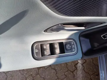 MERCEDES BENZ A 200 Progressive Line Advanced*LEASING