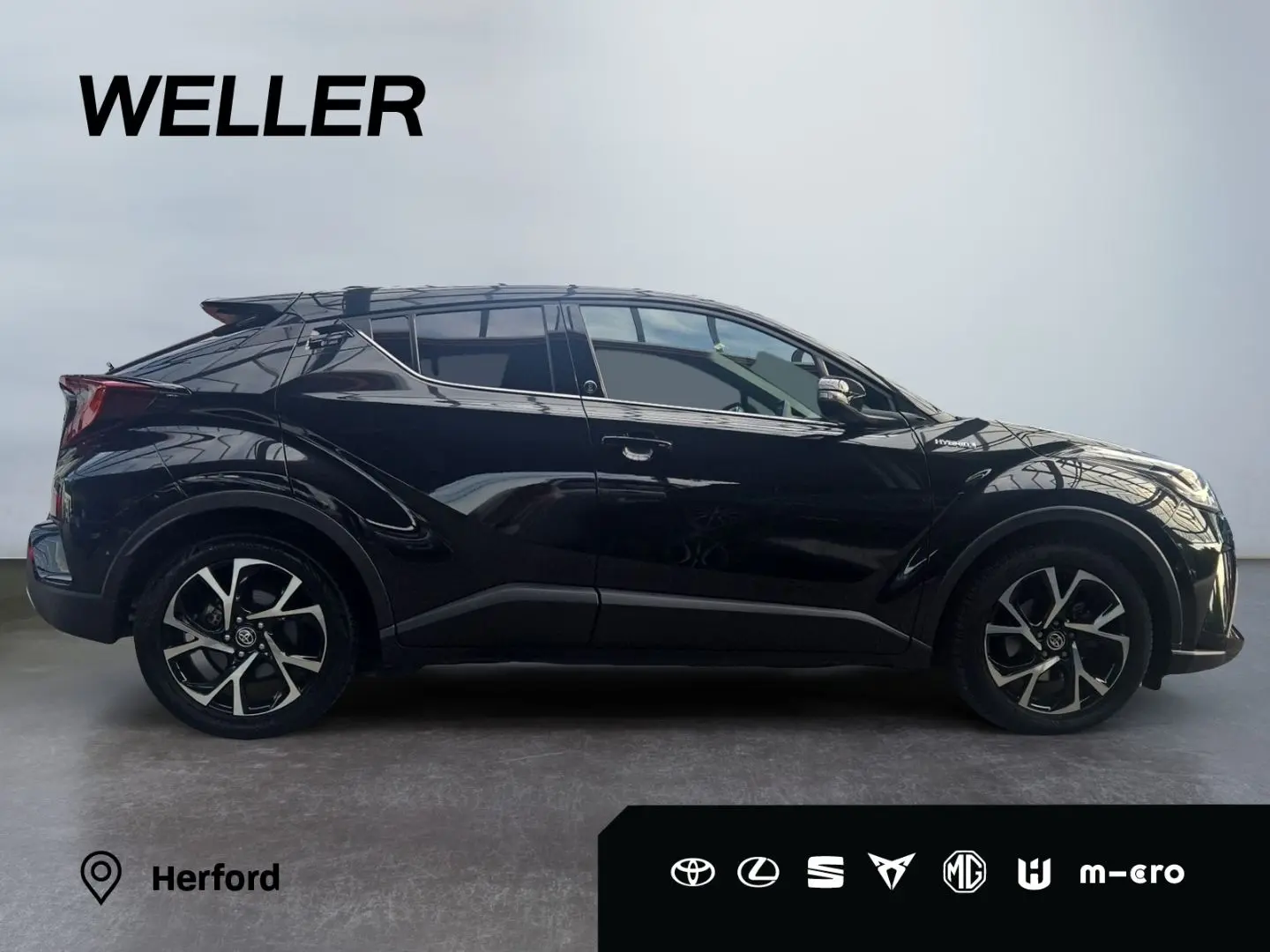 TOYOTA C-HR 2.0 Hybrid Team D *LEASING
